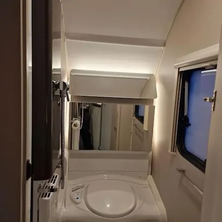 Elegant Camper At Yard Appartement *